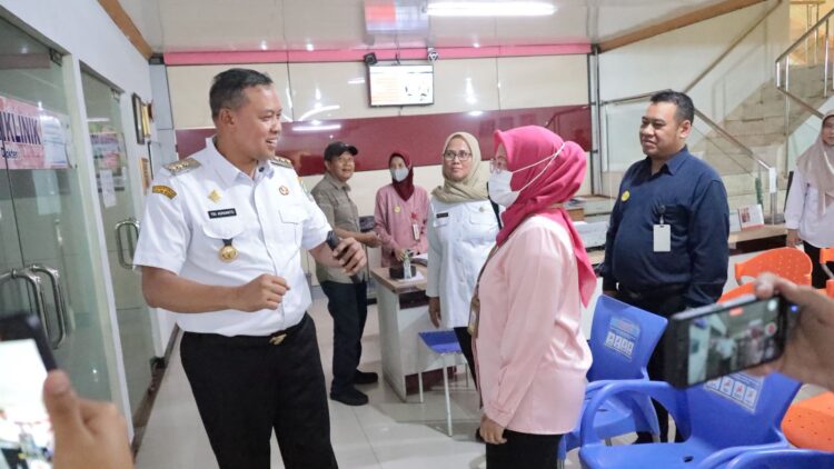 Wali Kota Bekasi Luncurkan BALAI KEREN, Permudah Layanan Perizinan hingga Tingkat Kecamatan